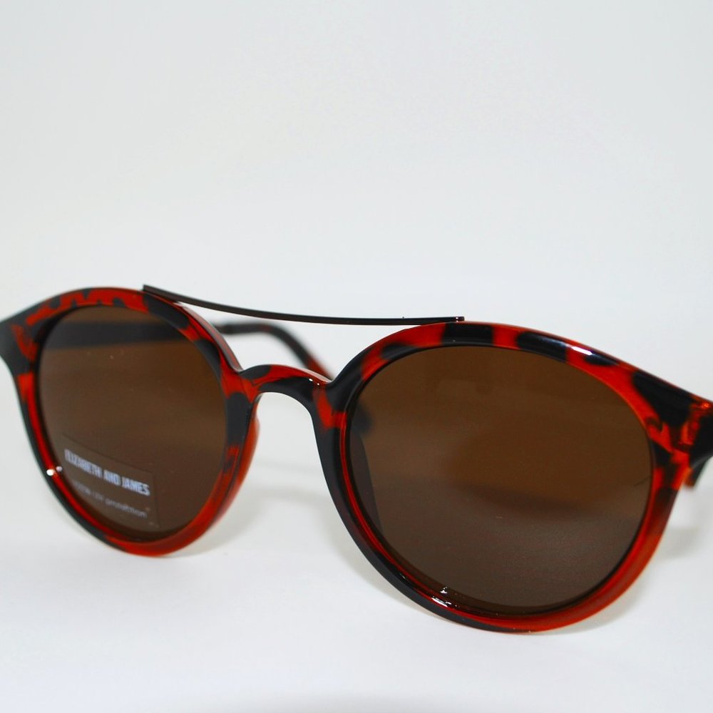 Elizabeth and James Sunglasses New W Pouch